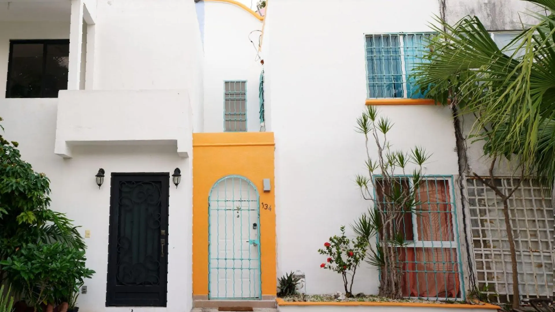 Casa De Colores Playa del Carmen